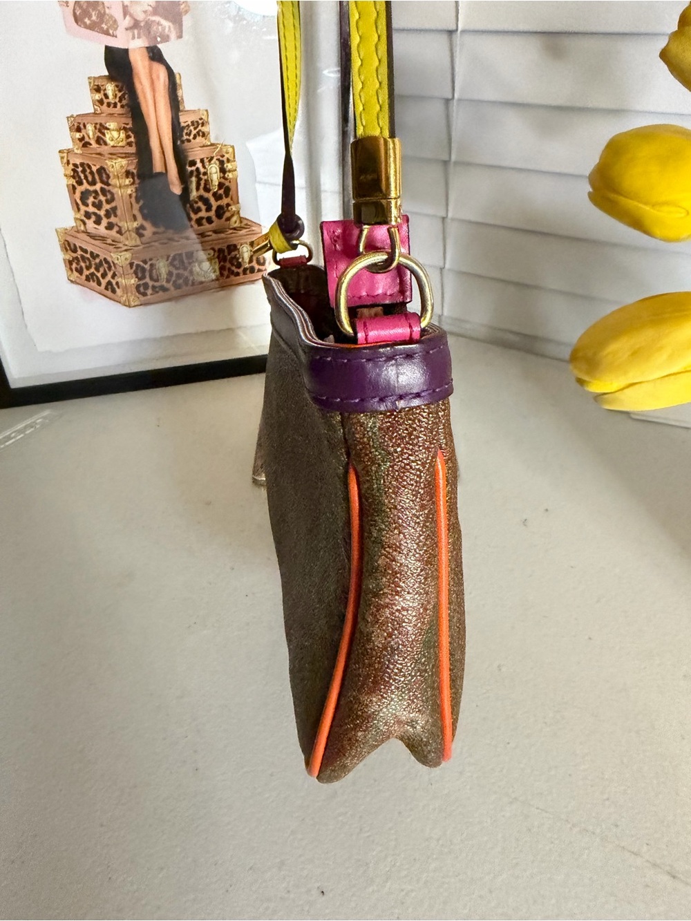 ETRO Paisley Leather Shoulder Bag | Authentic | Pre-Loved - Picture 2 of 9